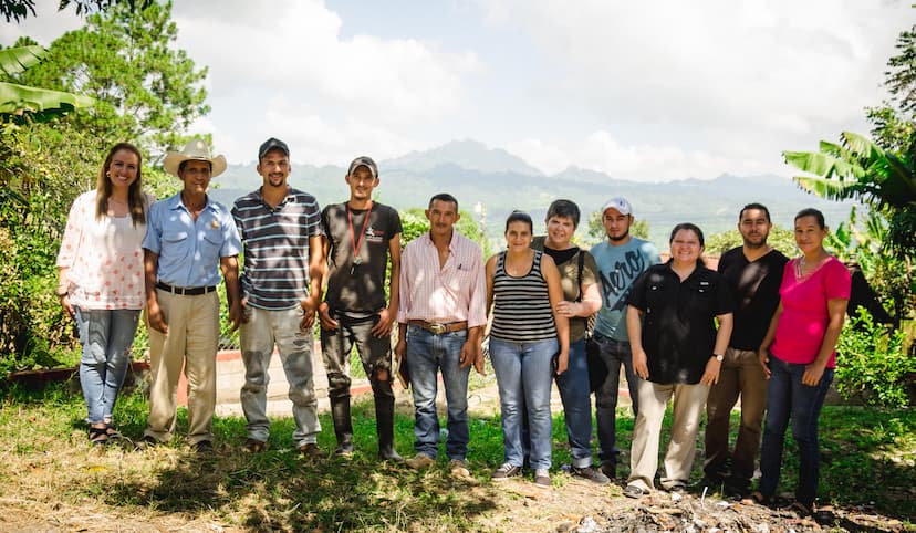 i-APS Project USAID Performance and Impact Evaluations of MESCLA Project in Honduras
